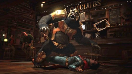 Best fighting games - Gorilla Grodd has pinned Superman in a bar room brawl in Injustice 2. Some patrons look curiously at them.